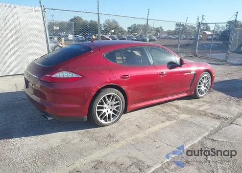 2011 Porsche Panamera 2/4 z USA, uszkodzony, nr VIN WP0AA2A74BL010928